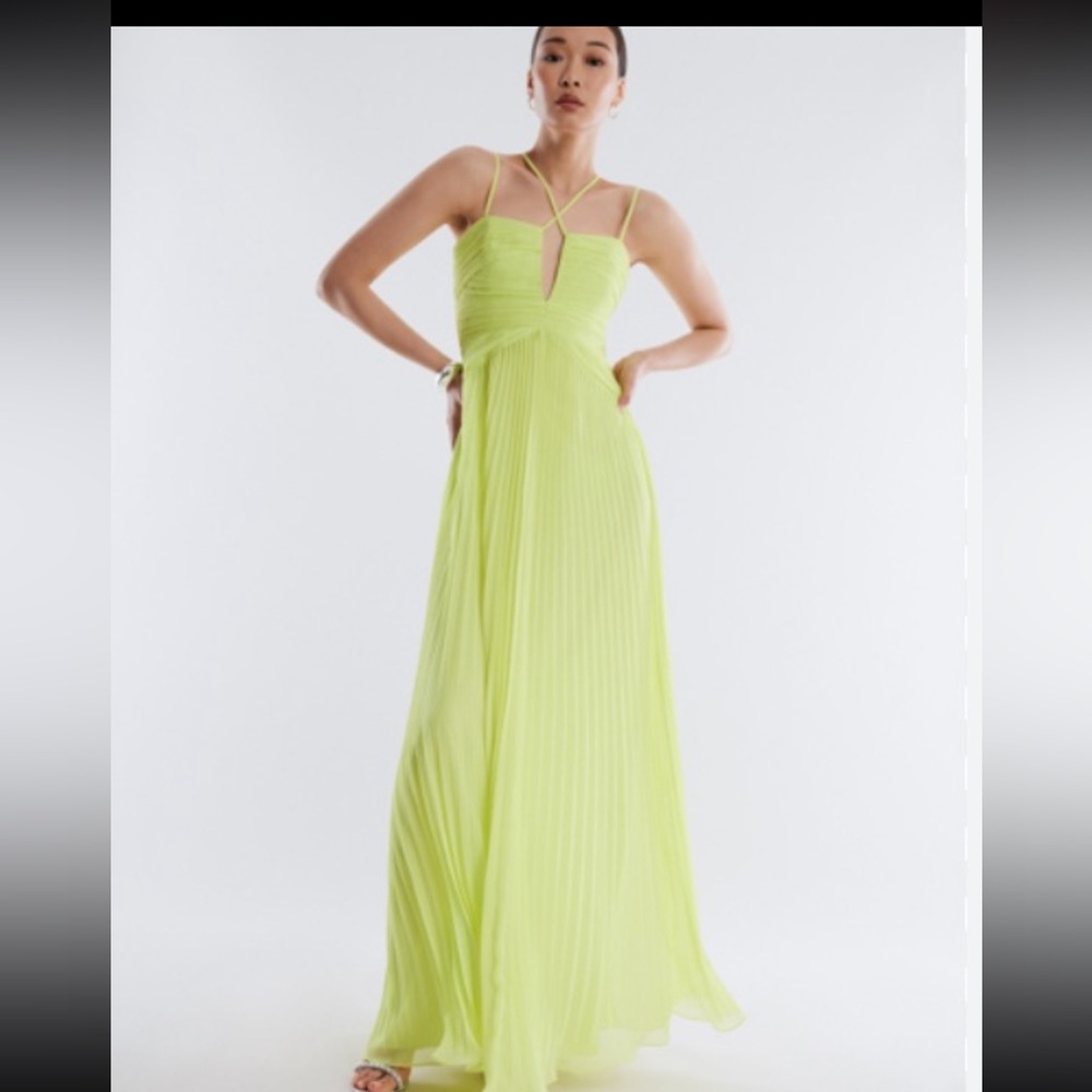 BCBGMaxAzria Ziv Chiffon Gown In Sunny Lime •  Womens size 8 formal dress